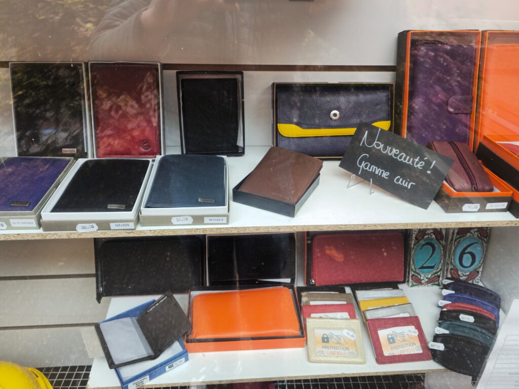 Les portefeuilles et porte-monnaies